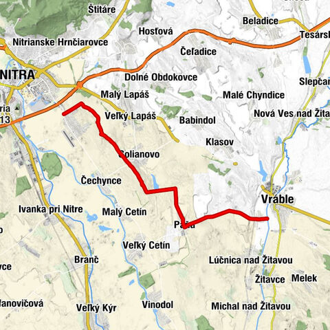 Veľké Janíkovce - Prícestná kaplnka - Plastika Piety - Panna Mária s Ježišom - Paňa - Vráble